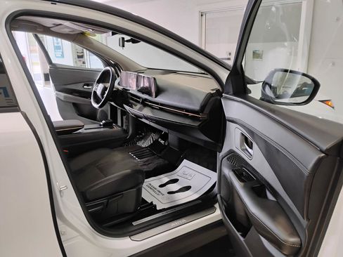 Used 2024 Nissan Ariya AWD image 83