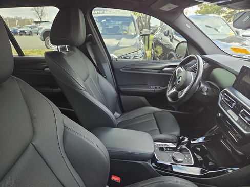 Used 2023 BMW X3 xDrive30i w/ M Sport Package image 13