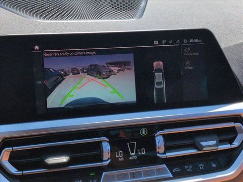 Used 2022 BMW 330i Sedan w/ M Sport Package RWD image 14