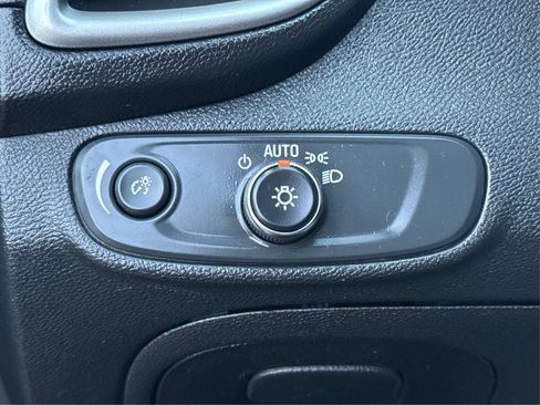 Used 2017 Chevrolet Trax LS FWD image 19