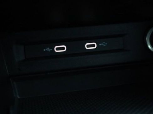 New 2026 Volkswagen Taos S image 15