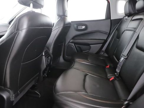 Used 2018 Jeep Compass Limited w/ Navigation Group AWD/4WD image 29