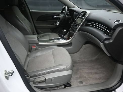 Used 2013 Chevrolet Malibu LT FWD image 22
