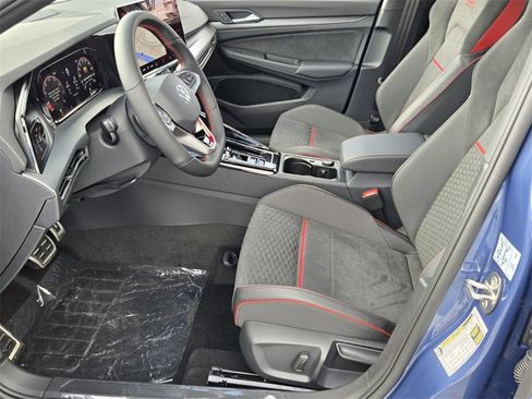 New 2026 Volkswagen GTI SE image 6