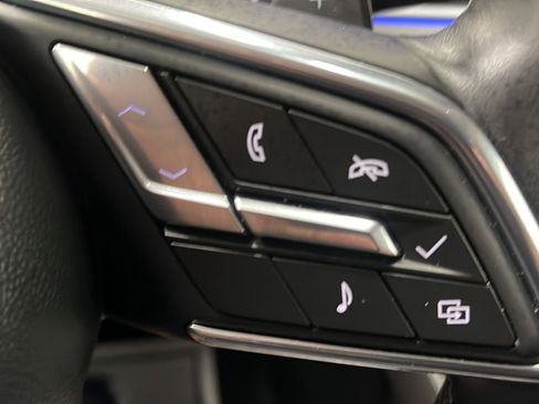 Used 2024 Buick Envision Preferred AWD/4WD image 7