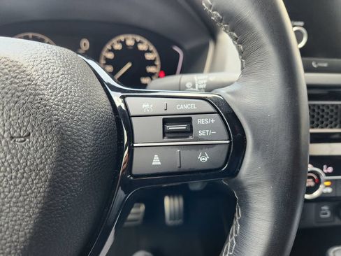 Used 2023 Honda Civic Sport image 29
