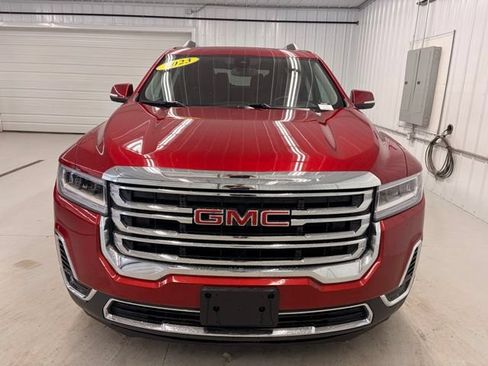 Used 2023 GMC Acadia SLE w/ LPO, Floor Liner Package AWD/4WD image 2