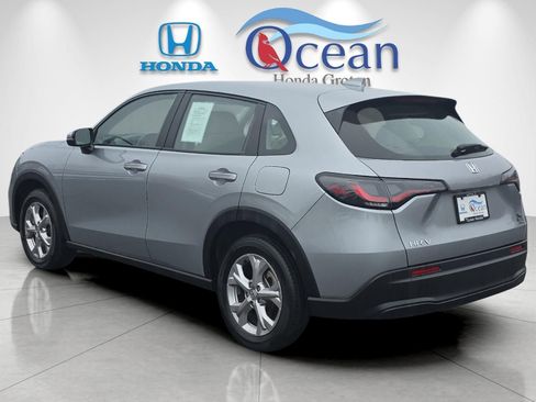 Used 2024 Honda HR-V LX image 5
