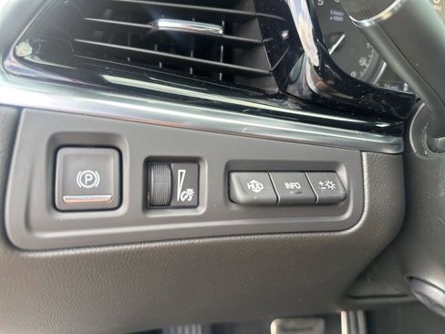 New 2025 Cadillac XT6 Sport w/ Technology Package image 26