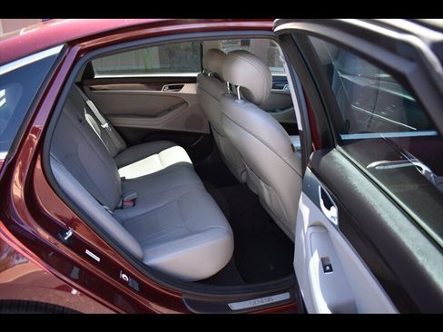 Used 2015 Hyundai Genesis 3.8 RWD image 25