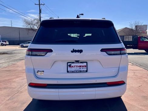 New 2026 Jeep Grand Cherokee L Limited AWD/4WD image 6