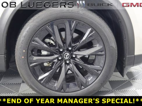 Used 2025 MAZDA CX-90 Plug-In Hybrid w/Premium Sport image 3