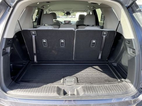 Certified 2023 Honda Pilot LX image 7