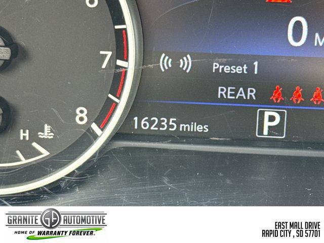 Used 2024 Nissan Murano Platinum w/ Cargo Package AWD/4WD image 17