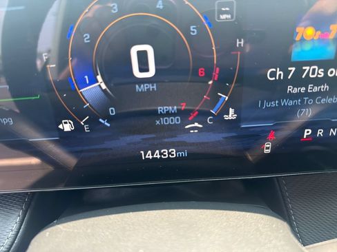 Used 2026 Chevrolet Equinox LT FWD image 21