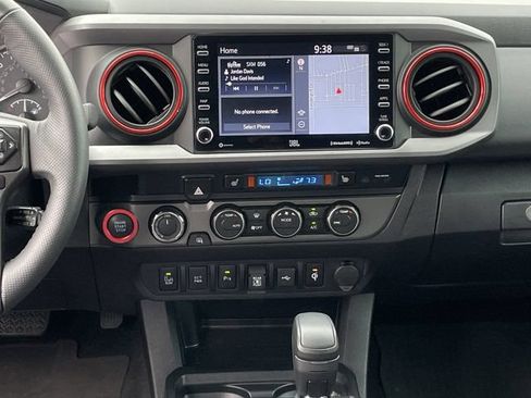 Used 2023 Toyota Tacoma TRD Pro AWD/4WD image 17