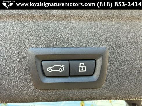 Used 2023 BMW X6 xDrive40i w/ M Sport Package image 8