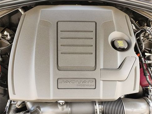 Used 2026 Jaguar F-PACE R-Dynamic S image 22