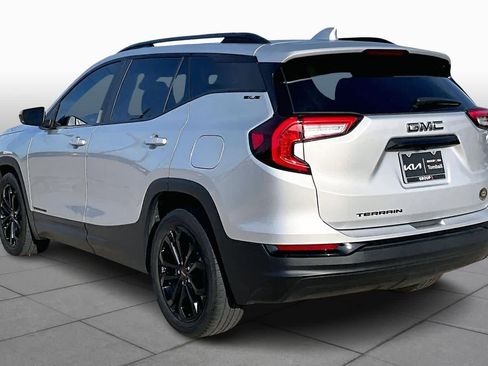 Used 2022 GMC Terrain SLE w/ Driver Convenience Package image 12