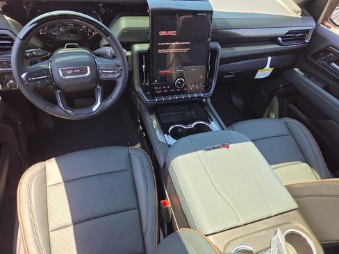 New 2026 GMC Yukon AT4 w/ AT4 Premium Plus Package AWD/4WD image 7