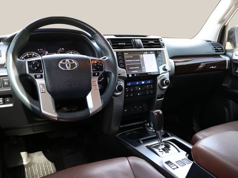 Used 2022 Toyota 4Runner Limited AWD/4WD image 15