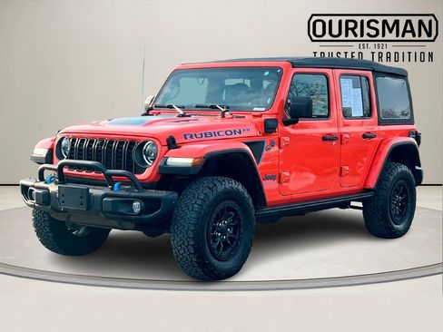 Used 2023 Jeep Wrangler Unlimited Rubicon 4xe image 2