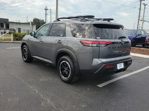 Used 2025 Nissan Pathfinder Rock Creek image 4
