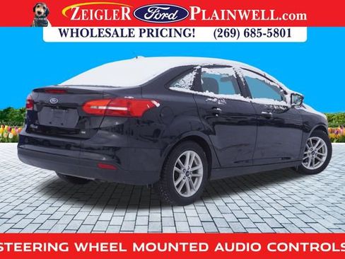 Used 2017 Ford Focus SE image 5