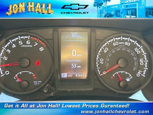Used 2021 Toyota Tacoma SR AWD/4WD image 9