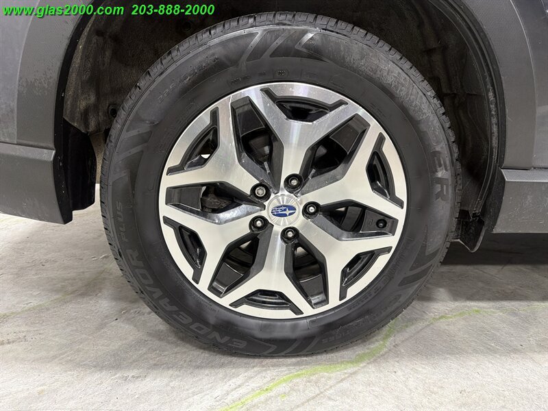 Used 2019 Subaru Forester Premium w/ Popular Package #1 AWD/4WD image 16