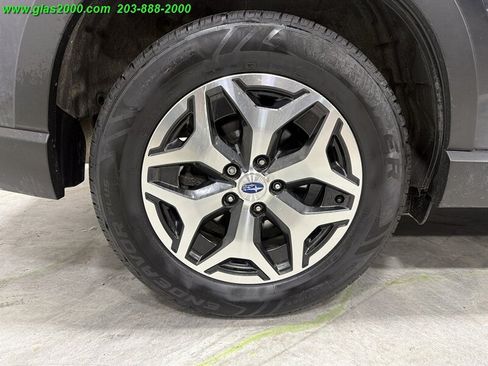 Used 2019 Subaru Forester Premium w/ Popular Package #1 AWD/4WD image 16