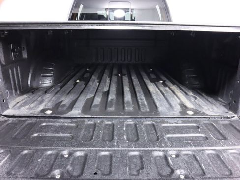 Used 2017 Ford F250 Lariat w/ FX4 Off-Road Package image 39