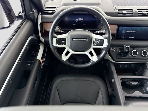 Certified 2023 Land Rover Defender 110 SE AWD/4WD image 10
