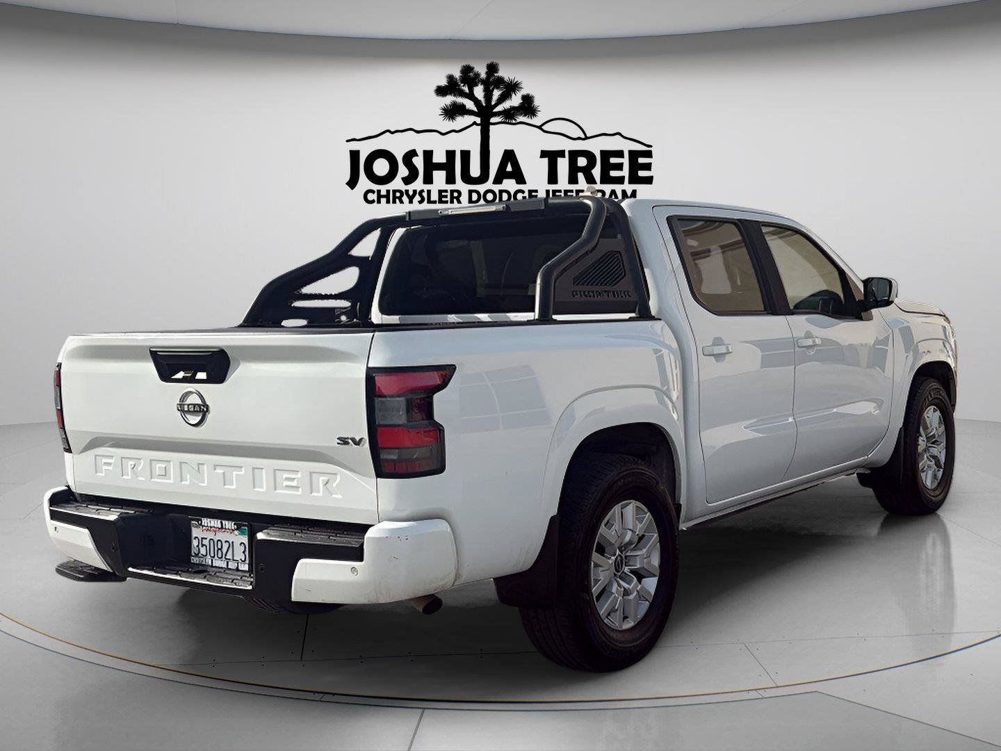 Used 2022 Nissan Frontier SV w/ Technology Package RWD image 10
