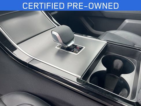 Used 2025 Land Rover Range Rover Velar Dynamic SE AWD/4WD image 13