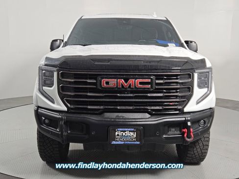 Used 2023 GMC Sierra 1500 AT4X image 7