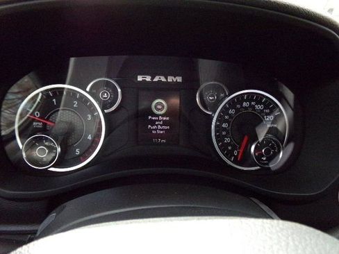 Used 2024 RAM 5500 Tradesman image 13