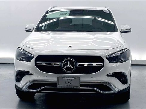 Used 2026 Mercedes-Benz GLA 250 image 3