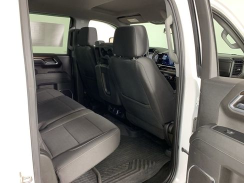Used 2023 Chevrolet Silverado 1500 RST AWD/4WD image 36