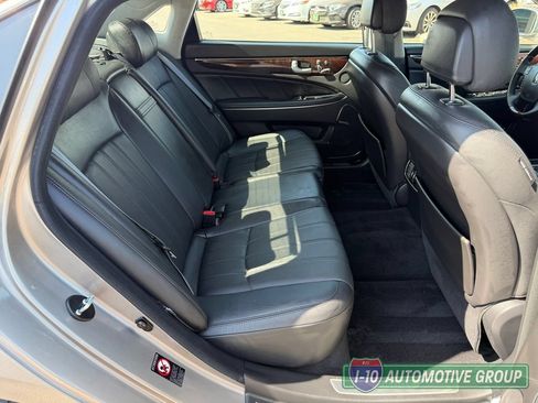 Used 2013 Hyundai Equus Signature RWD image 29