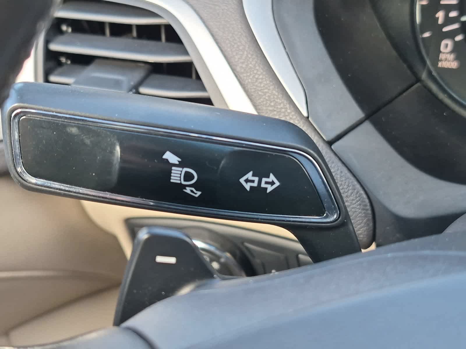 Used 2017 Lincoln MKZ Select FWD image 28
