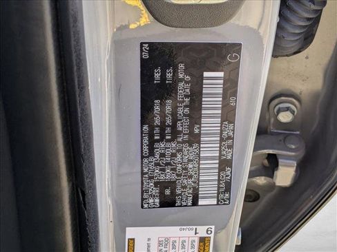 Used 2024 Lexus GX 550 image 24