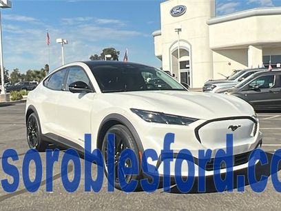 New 2025 Ford Mustang Mach-E Select w/ Comfort Package Lite