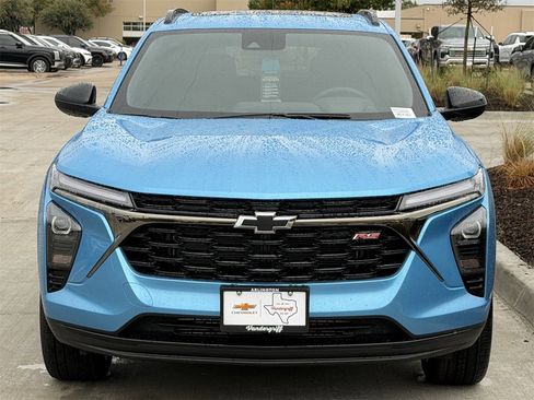 New 2026 Chevrolet Trax RS w/ Sunroof Package image 7