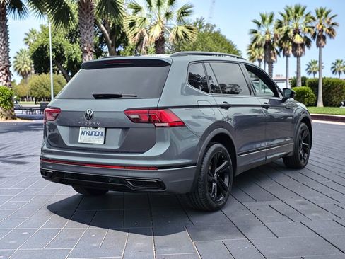 Used 2023 Volkswagen Tiguan SE R-Line FWD image 5
