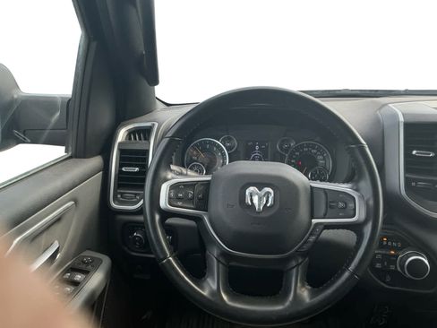 Used 2022 RAM 1500 Big Horn AWD/4WD image 11