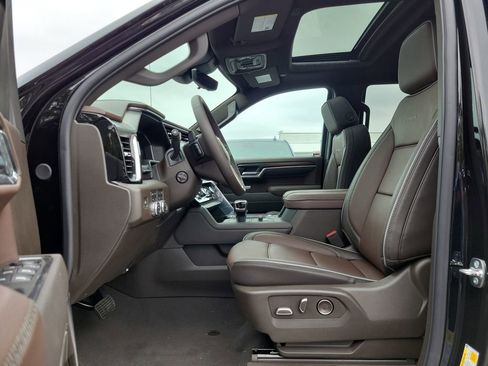 New 2026 GMC Sierra 1500 Denali w/ Denali Reserve Package AWD/4WD image 22