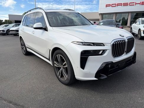 Used 2023 BMW X7 xDrive40i w/ Executive Package AWD/4WD image 20