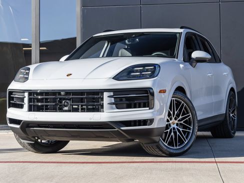 Certified 2026 Porsche Cayenne AWD/4WD image 1