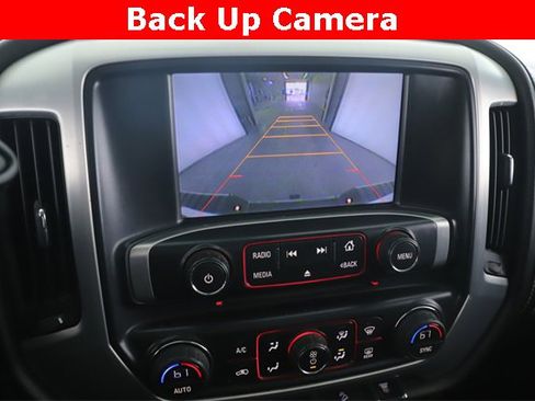 Used 2015 GMC Sierra 2500 SLE w/ SLE Preferred Package image 5